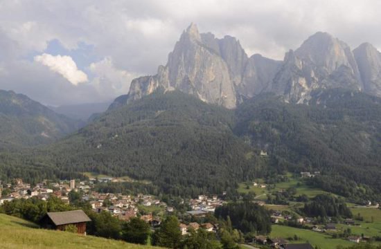 Escursionismo sull'Alpe di Siusi 3